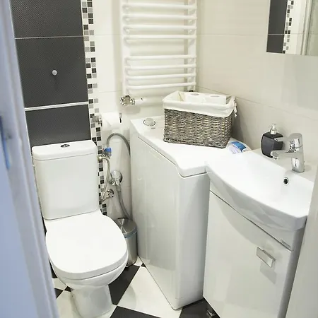 Key Chmielna Apartman *