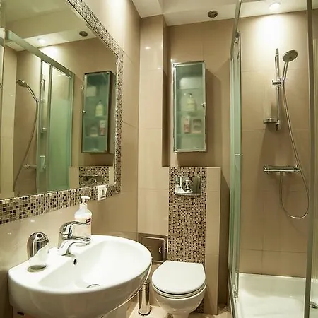 Apartman Key Chmielna Varsó